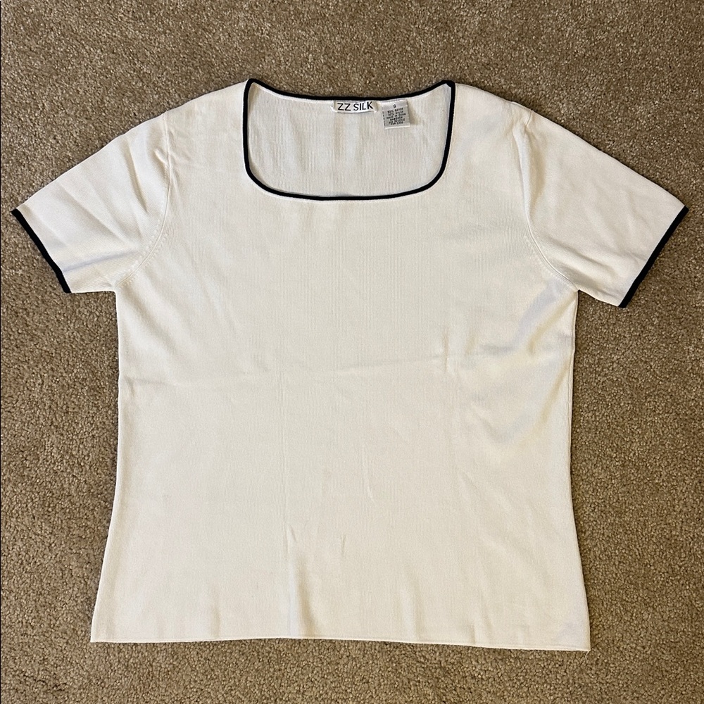 Women's White Short Sleeve Top